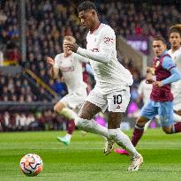 Burnley FC v Manchester United - Premier League