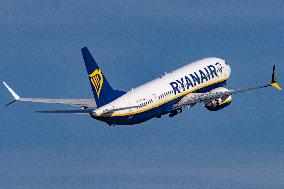 Ryanair Boeing 737 MAX 8