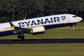 Ryanair Boeing 737 MAX 8