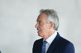 President Lula Receives Tony Blair