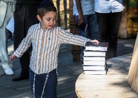 Memorial for Jews killed in 1941 mass shootings in Kyiv