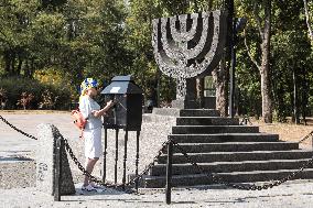 Memorial for Jews killed in 1941 mass shootings in Kyiv
