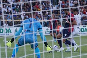 Cagliari Calcio v AC Milan - Serie A TIM