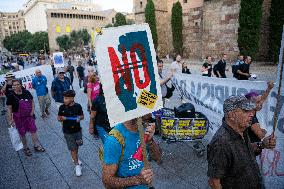 Protest During The World Tourism Day In Barcelona.