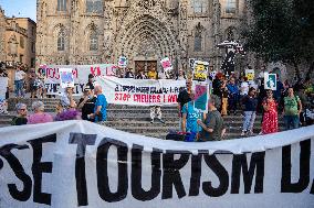 Protest During The World Tourism Day In Barcelona.