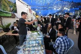 Sukkot Preparations In Jerusalem