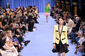 PFW - Balmain Runway