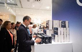 90th Anniversary Of Air France At The Galeries Lafayette - Paris