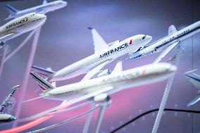 90th Anniversary Of Air France At The Galeries Lafayette - Paris