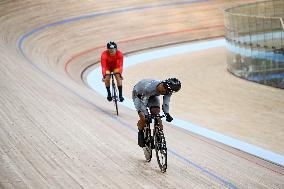 (SP)CHINA-HANGZHOU-ASIAN GAMES-CYCLING TRACK (CN)