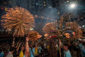 Hong Kong Fire Dragon Dance