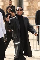 PFW - Givenchy Womenswear Spring/Summer 2024 - Arrivals NB