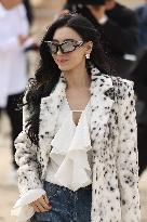 PFW - Givenchy Womenswear Spring/Summer 2024 - Arrivals NB