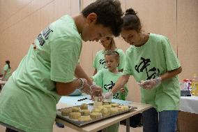 HUNGARY-DEBRECEN-MID-AUTUMN FESTIVAL-MOONCAKE MAKING