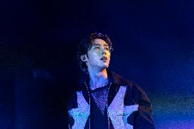 B.I Performs In Milan Italy
