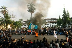 Students Demonstrate In Front Of Gedung Sate Bandung Indonesia
