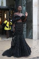 PFW - Nina Ricci Womenswear Spring-Summer 2024 - Arrivals NB