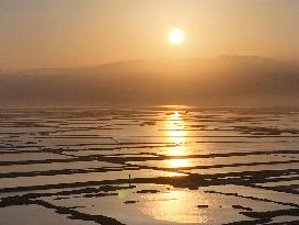 CHINA-SHANXI-YUNCHENG-SALT LAKE-SUNRISE (CN)