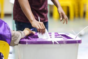 MALDIVES-MALE-PRESIDENTIAL ELECTION-SECOND ROUND-VOTING