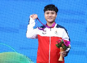 (SP)CHINA-HANGZHOU-ASIAN GAMES-WEIGHTLIFTING(CN)