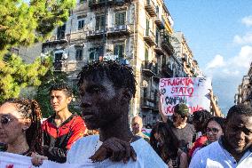 Palermo Protests In Favor Of Migrants