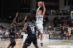 Dolomiti Trentino Energia v Vanoli Cremona - Italian A1 Basketball Championship