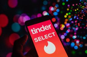 Tinder Select  - Photo Illustration