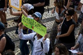 Housing Protest In Portugal