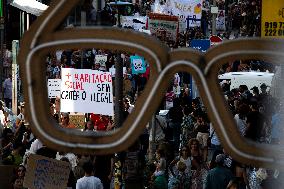 Housing Protest In Portugal