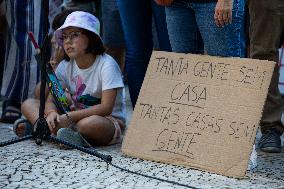 Housing Protest In Portugal