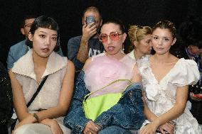 PFW - EENK Front Row