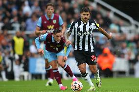 Newcastle United v Burnley FC - Premier League