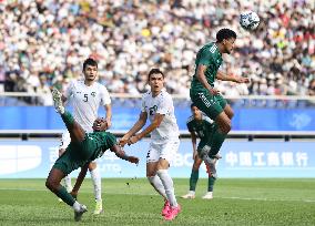 (SP)CHINA-HANGZHOU-ASIAN GAMES-FOOTBALL (CN)