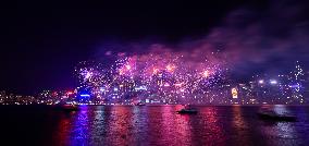 CHINA-HONG KONG-NATIONAL DAY-CELEBRATION-FIREWORK (CN)