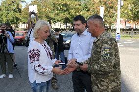 Cross of Armed Forces of Ukraine temporary installation opens in Dnipro