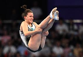 (SP)CHINA-HANGZHOU-ASIAN GAMES-TRAMPOLINE GYMNASTICS (CN)