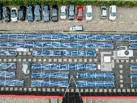 Solar Panels On The Roofs Of New Homes Under Construction - Utrecht