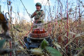 Demining works carried out in Kharkiv Region