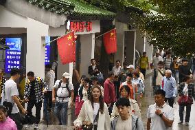 Tourists Visit Sun Yat-sen Mausoleum in Nanjing