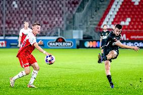 FC Utrecht v sc Heerenveen - Vrouwen Eredivisie