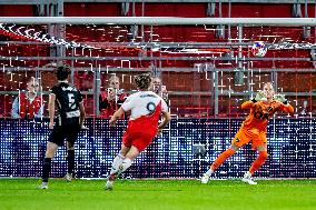 FC Utrecht v sc Heerenveen - Vrouwen Eredivisie