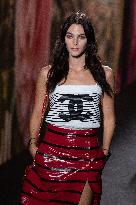 PFW Chanel Runway Vittoria Ceretti