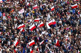 Opposition Massive Rally Ahead Of Election In Poland