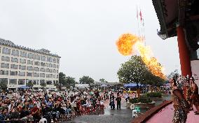 Aritst Performance in Chongqing