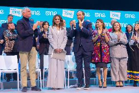 Queen Rania At The One Young World Summit - Belfast