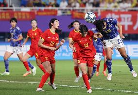 (SP)CHINA-HANGZHOU-ASIAN GAMES-WOMEN'S FOOTBALL-CHN VS JPN(CN)