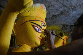 Durga Puja Preparation In Kolkata.