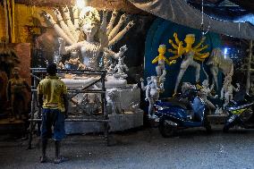 Durga Puja Preparation In Kolkata.