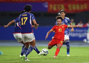 (SP)CHINA-HANGZHOU-ASIAN GAMES-WOMEN'S FOOTBALL-CHN VS JPN(CN)