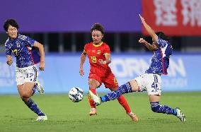 (SP)CHINA-HANGZHOU-ASIAN GAMES-WOMEN'S FOOTBALL-CHN VS JPN(CN)